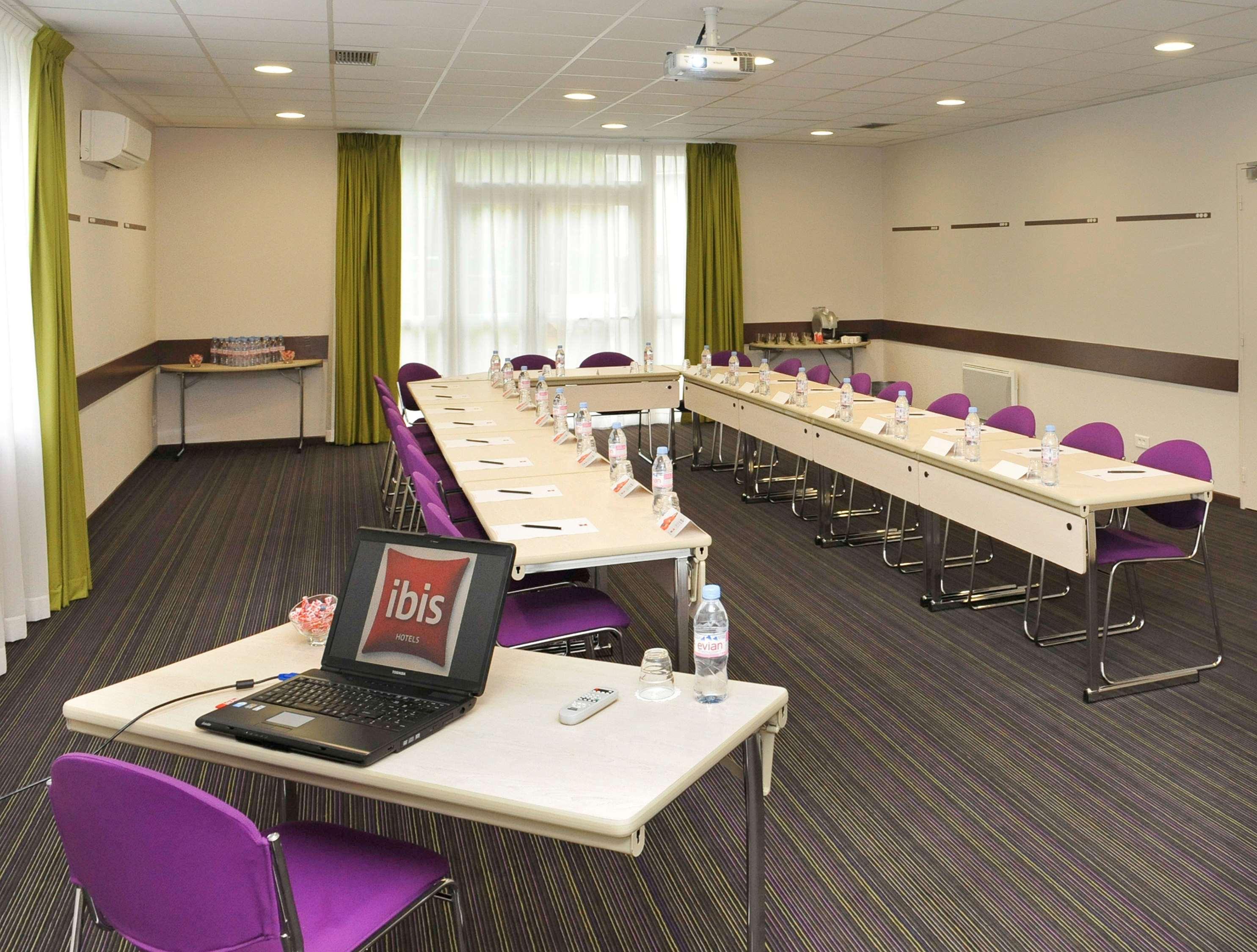 Hotel Ibis Chartres Ouest Luce Zewnętrze zdjęcie